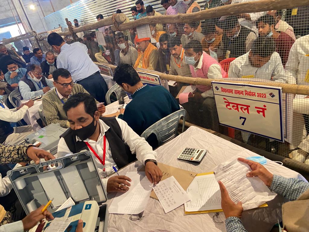 Bareilly Election Results 2022 Live: बरेली में Bjp के लिए बुरी खबर, राज्य मंत्री छत्रपाल सिंह को मिली हार