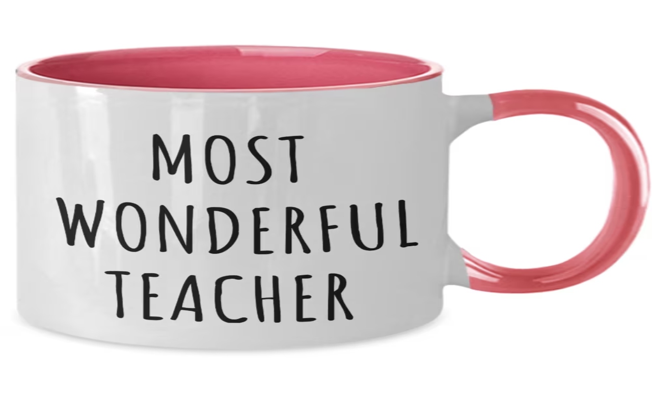 The 31 Best Retirement Gifts for Teachers to Honor Their Service (2024) -  365Canvas Blog