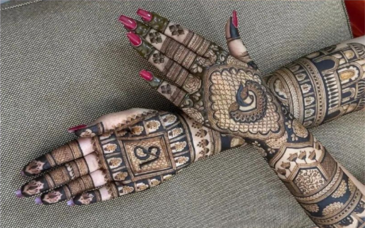 Latest bridal mehndi designs 2023 full hand mehndi design dulhan ki mehndi  ke designs - Bridal Mehndi designs: हाथों में रचाएं होने वाले पति देव के  नाम की मेहंदी, देखें लेटेस्ट ब्राइडल